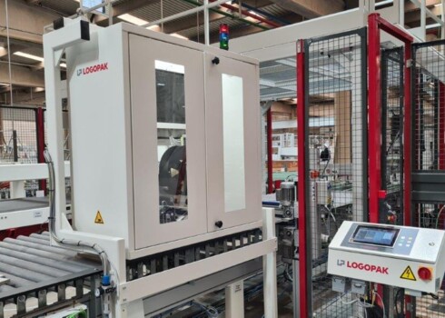 Etikettierung von Holzprodukten im Stillstand oder in der Bewegung